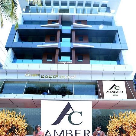 מלון חסן Amber Castle מראה חיצוני תמונה